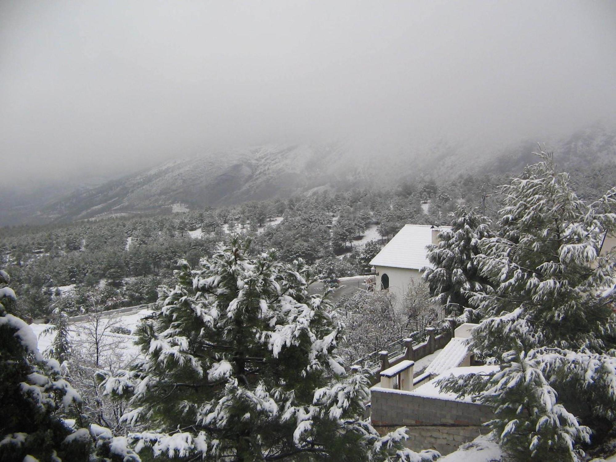 Hotel El Balcon De Las Nieves La Zubia  Eksteriør bilde